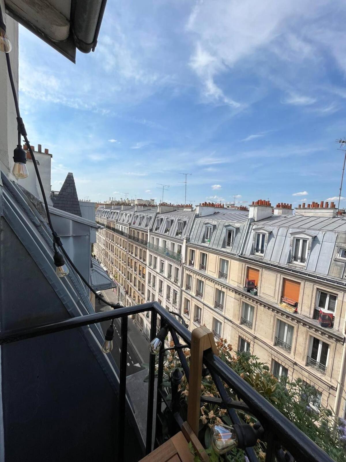 Superbe Loft Avec Vue Incroyable Sur Montmartre Appartement