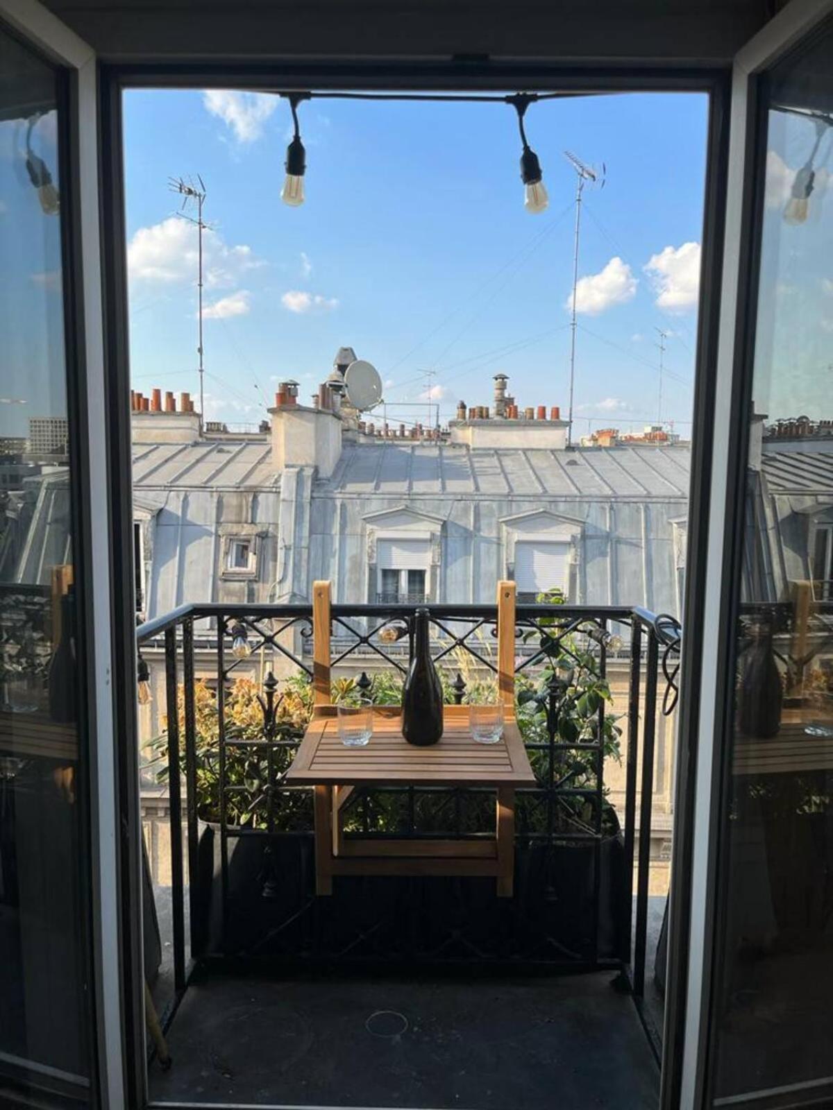 Appartement Superbe Loft Avec Vue Incroyable Sur Montmartre *